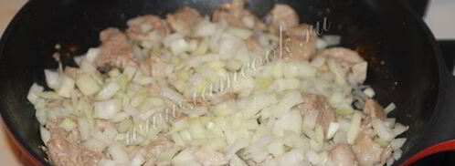 гуляш из свинины с подливкой. Шаг 5