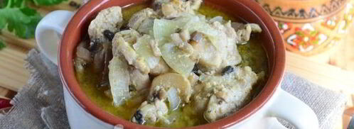 куриный гуляш с грибами в соусе. Шаг 10