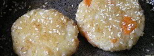 рисовые котлетки в кунжутной панировке. Шаг 6