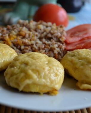 Рыбные котлеты в сырной шубе