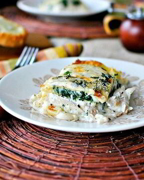 Лазанья с творогом и сыром