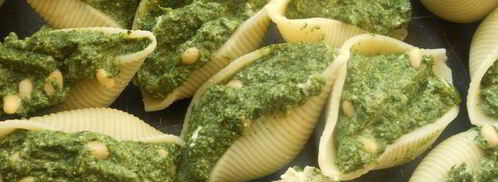 паста ракушки со шпинатом, рикоттой и кедровыми орешками. Шаг 3