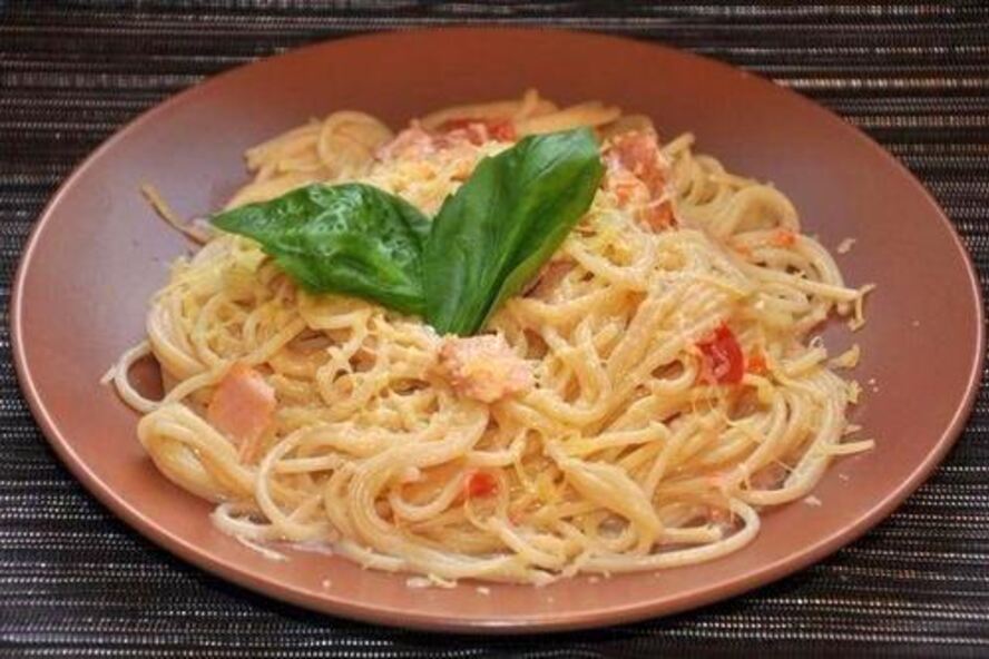 Рецепт спагетти карбонара со сливками из мультиварки