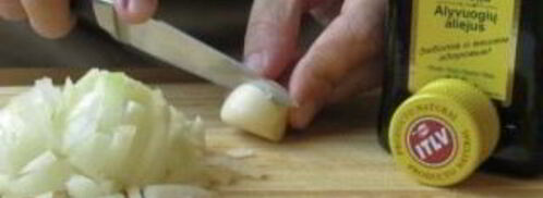 спагетти с чернилами каракатицы в сливочном соусе. Шаг 4