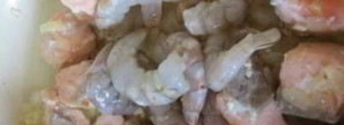 спагетти с чернилами каракатицы в сливочном соусе. Шаг 6