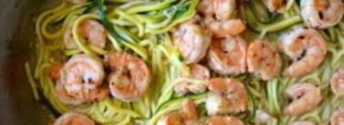 зеленые спагетти из кабачков с креветками. Шаг 5