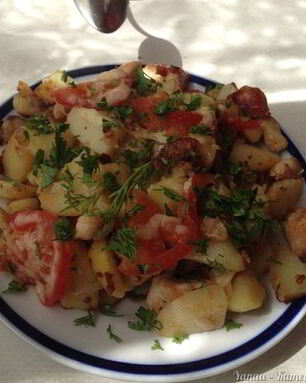 Картофель по-французски на сковородке