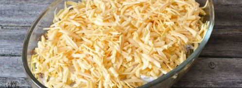 мясо по-французски с картофелем и фаршем. Шаг 16