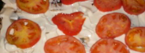 мясо по-французски с помидорами и грибами. Шаг 5