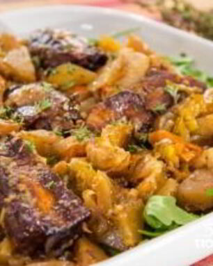 Бараньи ребрышки с овощами