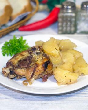 Курица с картошкой в банке