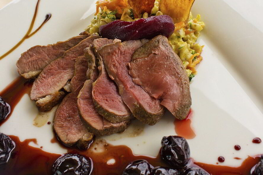 Рецепт утиной грудки с вишневым соусом