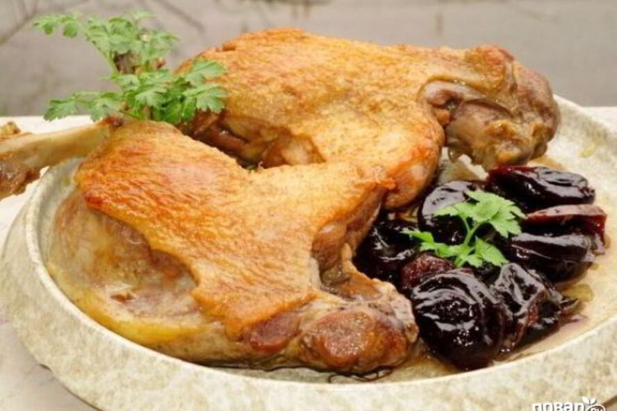 Рецепт утиных ножек тушеных