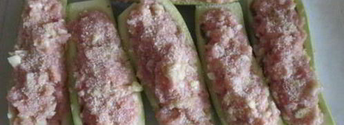 кабачки с мясной начинкой запеченные в духовке. Шаг 7
