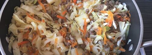 картофель тушеный с фаршем и капустой. Шаг 6