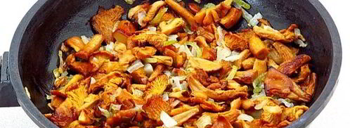 картофель, запеченный с лисичками в мультиварке. Шаг 8