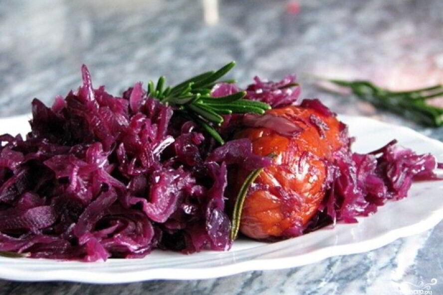 Рецепт красной капусты, тушенной по-баварски