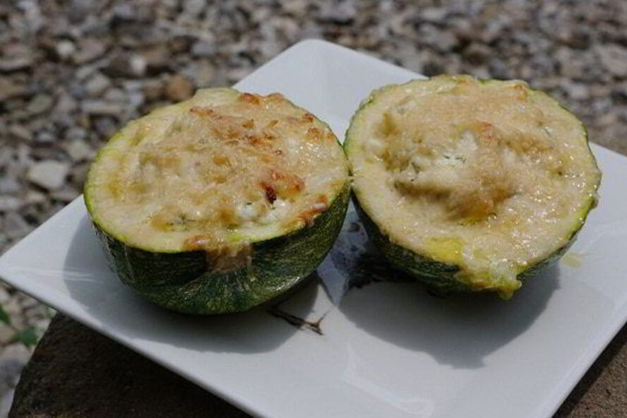 Рецепт цукини, фаршированные творогом и сливочным сыром