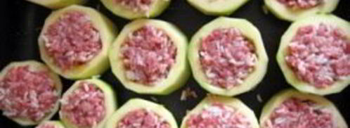 запеченные кабачки с рисом и фаршем. Шаг 4