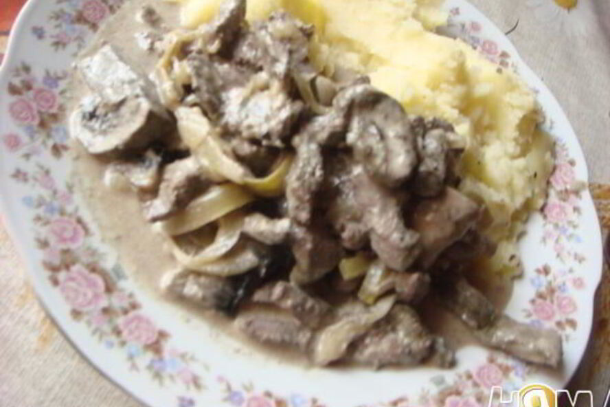 Рецепт говяжьей печени, тушеной с овощами