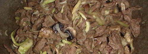 говяжья печень, тушеная с овощами. Шаг 9