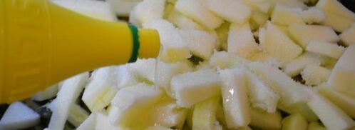 куриная печень с овощами в кисло-сладком соусе. Шаг 8