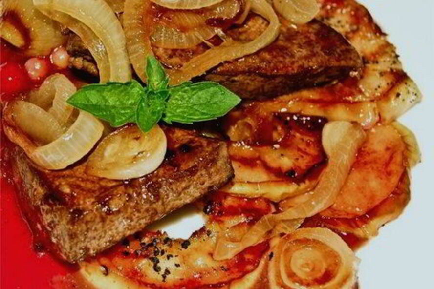 Рецепт печени по-берлински leber berliner art с яблоками