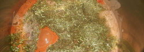 печень, тушеная в томатно-сметанном соусе. Шаг 8