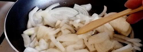 тушеная куриная печень. Шаг 4