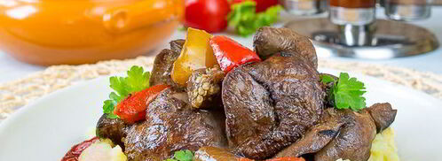 жареная куриная печень с овощами. Шаг 11