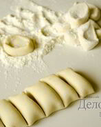 Пресное тесто для вареников и пельменей