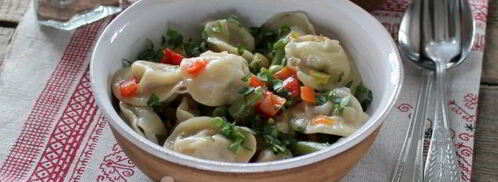 тушеные пельмени на сковороде. Шаг 9