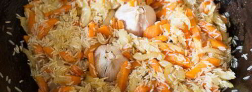 быстрый плов со свининой и фасолью. Шаг 5