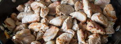 быстрый плов со свининой и фасолью. Шаг 9