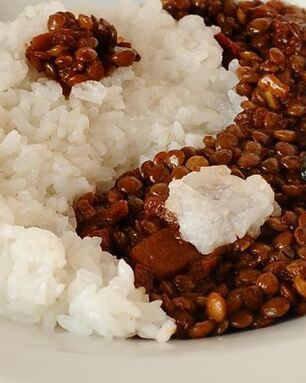 Чечевичный плов Инь-ян