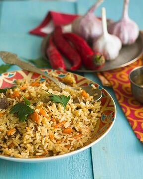 Плов из риса жасмин