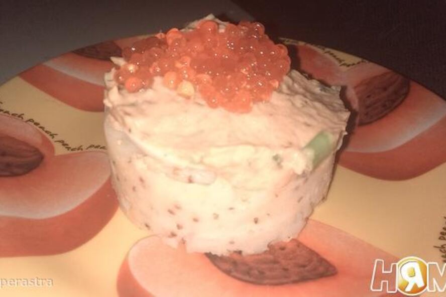 Рецепт праздничного картофельного пюре с красной икрой