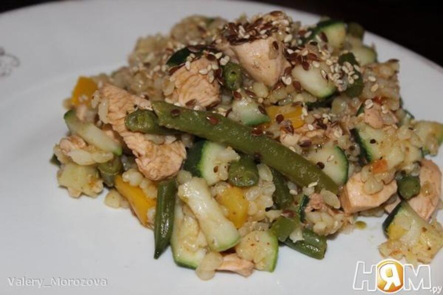 Рецепт овощного рагу с куриным филе и булгуром