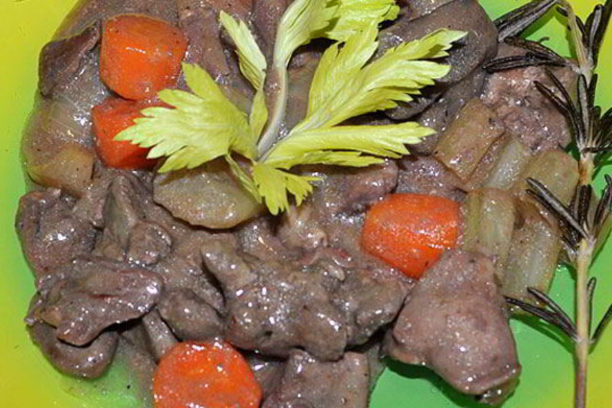 Рецепт рагу из куриных сердечек и печени