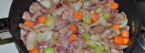 рагу из куриных сердечек и печени. Шаг 6