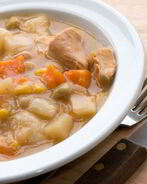 Рагу с куриным филе и овощами