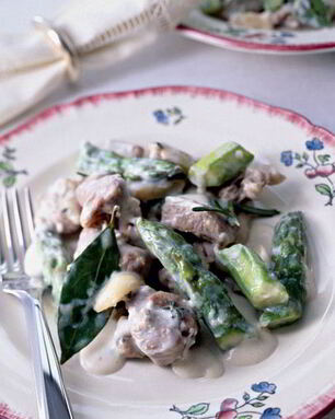 Рагу со спаржей