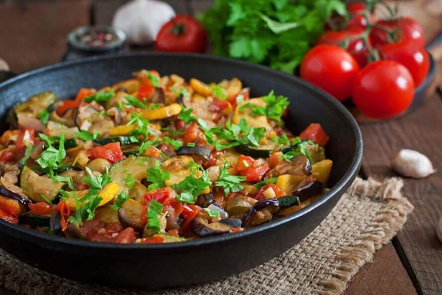 Рецепт овощного рататуя на сковороде