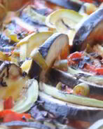 Рататуй с сыром в остром соусе