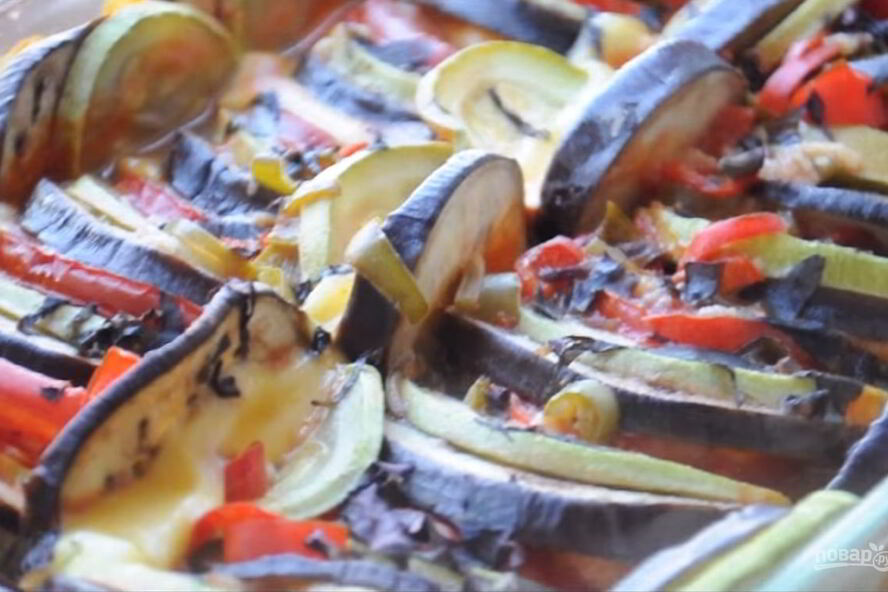 Рецепт рататуя с сыром в остром соусе