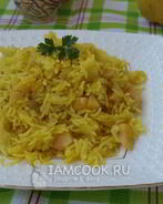 Рисовый гарнир с айвой