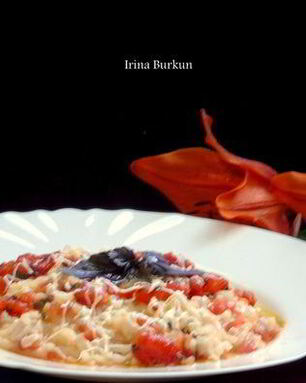 Ризотто с помидорами и базиликом