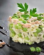 Ризотто с зеленым горошком и ветчиной