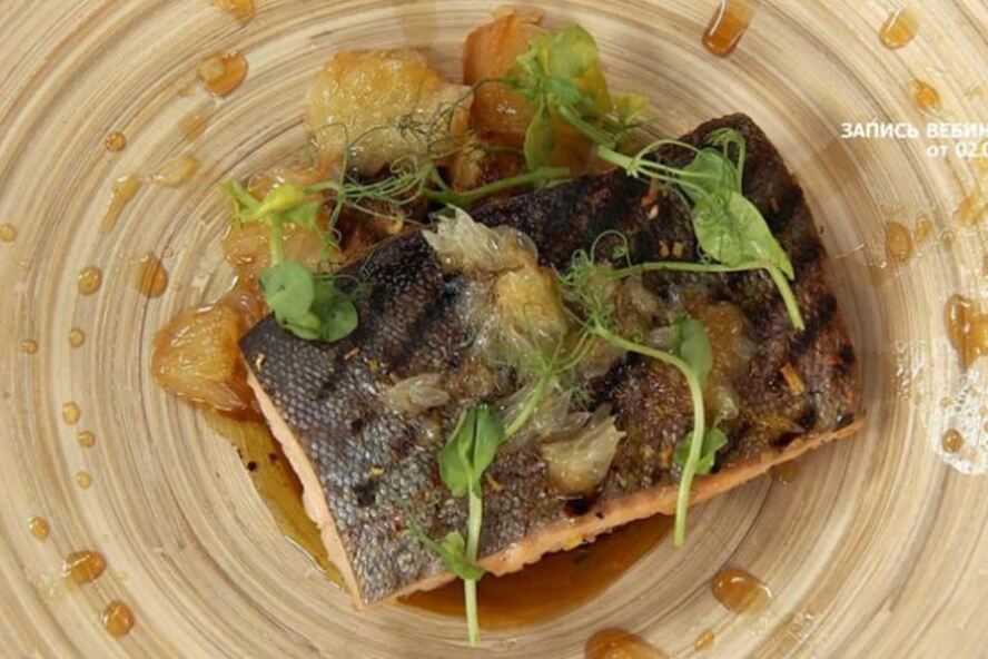 Рецепт карельской форели с соком помело и кабачками