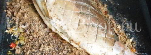 карп под пивом в духовке. Шаг 11